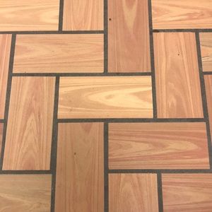 Meet your Posher, Lee